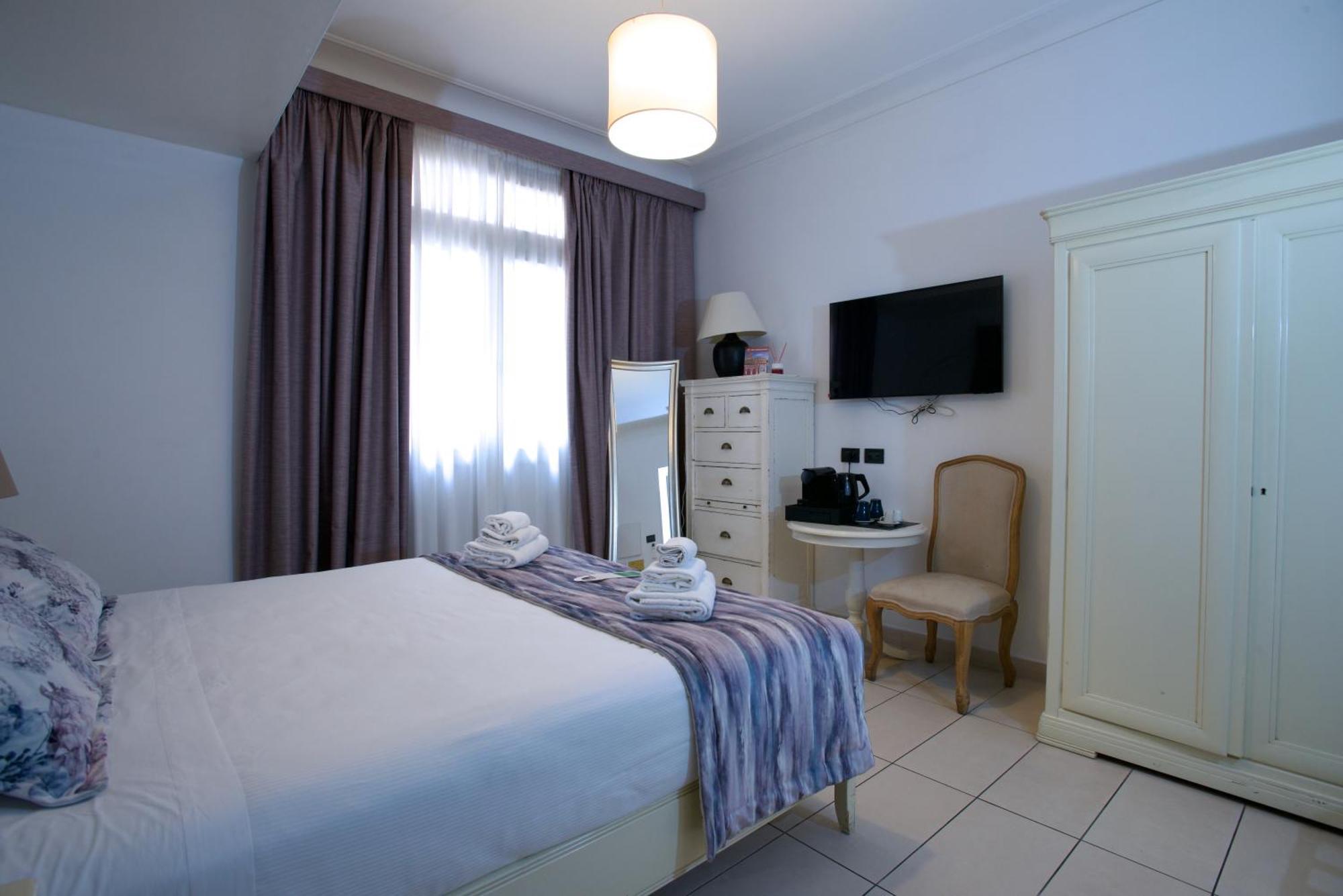 St. Peter' Six Rooms & Suites — Photos 3